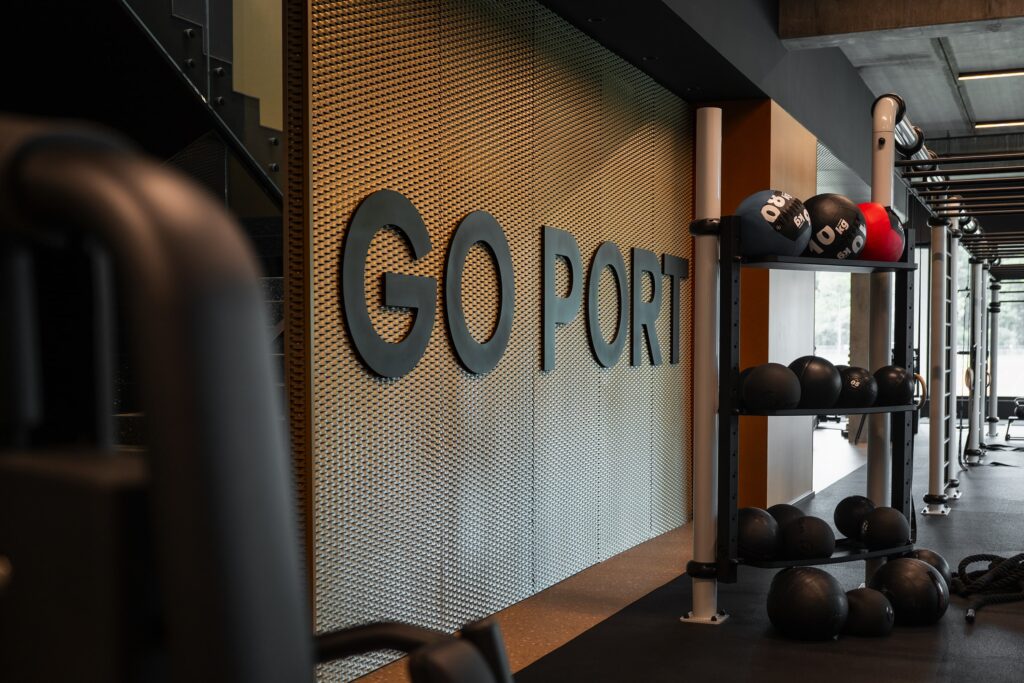 SPACELAB Agnieszka Deptula Architekt projekt wnetrz fitness silownia GO PORT SREM 06