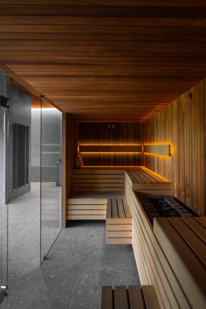 SPACELAB Agnieszka Deptula Architekt projekt wnetrz fitness silownia GO PORT SREM 15 projekt spa